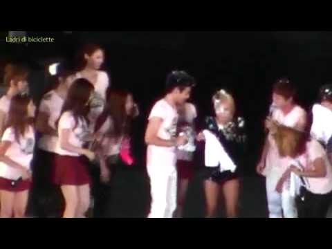 [Fancam] 100821 SNSD & BoA 2/2  @ SM Town Live 2010 in Seoul