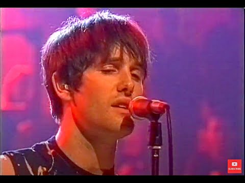 Ash - Girl From Mars live Glasgow 2001 The Best Version