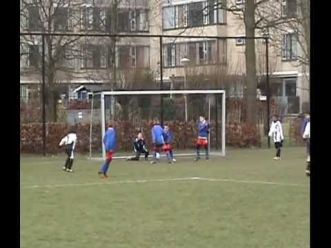 Wedstrijd Vredenburch F1 tegen Hercules F1 thuis