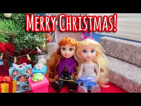 Christmas 2022! Anna and Elsa dolls- Cookies for Santa, opening gifts, grandma and grandpa visit!