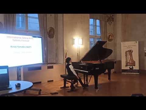 ゲオルゲ ディマ音楽アカデミー - 定義