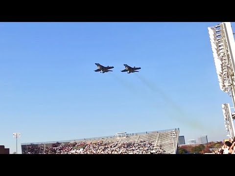 Extreme Low Pass gets F-18 Pilots grounded - Georgia Tech vs Wake Forrest 2009 Flyover