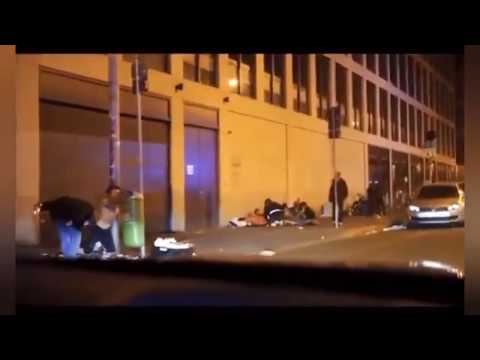 Frankfurt am Main bei Nacht = The Walking Dead in live!! Zombies?