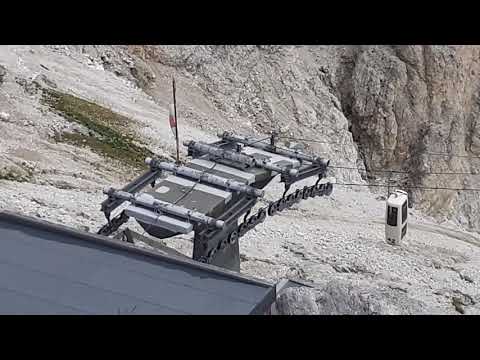 Discesa integrale estiva cabinovia Trojer SassoLungo Passo Sella