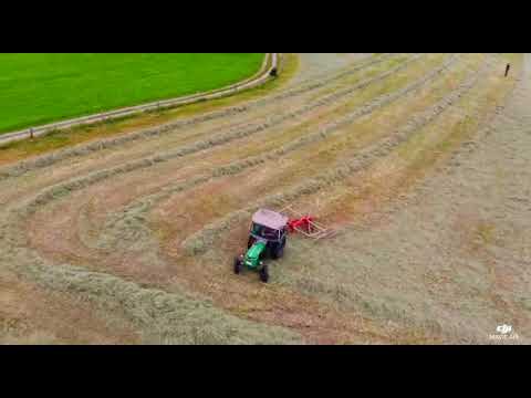 Deutz mit Kuhn Schwader