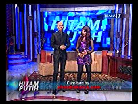 Hitam Putih   Perjalanan Cinta Ely Sugigi Part 1