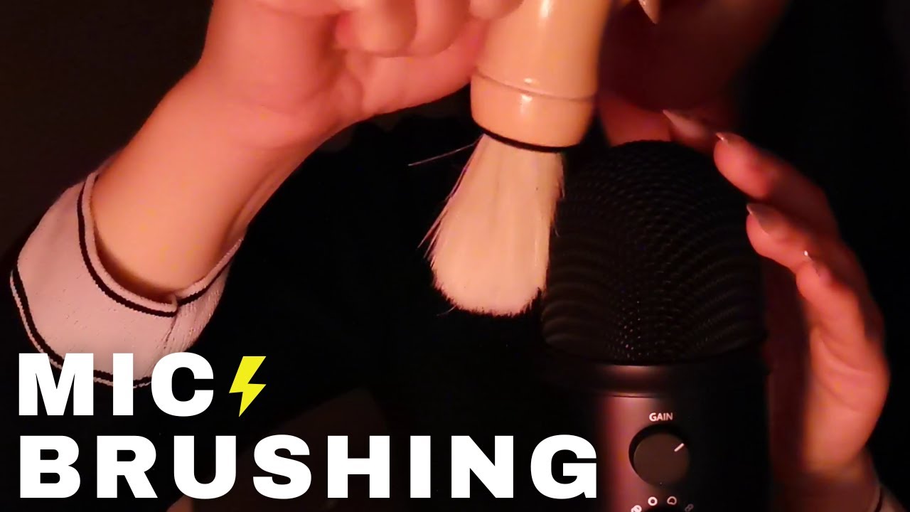 ASMR -  FAST INTENSE MIC BRUSHING | different brushes for sleep | no cover | Whispering ramblings 💖