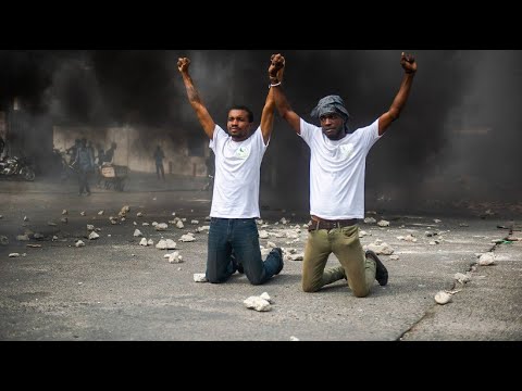 Brennende Barrikaden und Proteste in Haiti