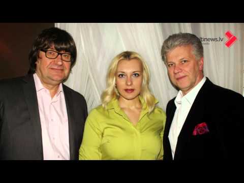 Anmary un Uģis Roze - "Dāvana"