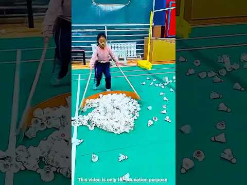 She cleaned badminton shuttle cocks in seconds 😲😲 #shorts  #shortvideo  #wholesome