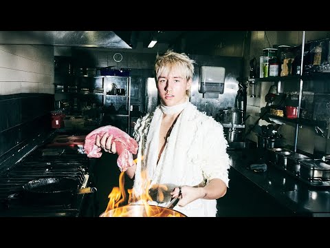 Miłosz Skierski - Kwiaty (w kuchni) [LIVE]