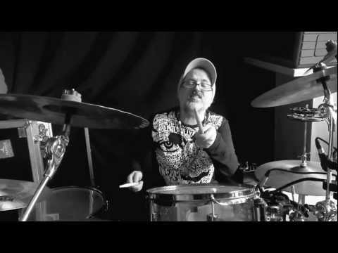 drummer commander 61