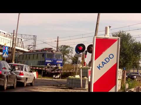 EP09 z Piastem w Luboniu k/Poznania i EP07-338 z TLK w Krośnie