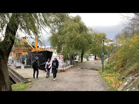 Stockholm Walks: Skeppsholmen harbour