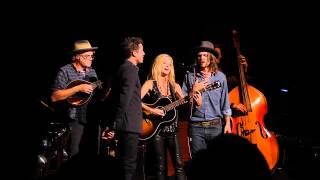 Shelby Lynne &quot;She Knows Where She Goes&quot; The Concert Hall NYC 5/14/15