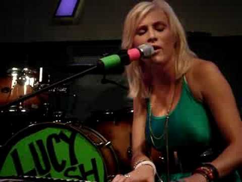 Lucy Walsh - Secondhand Serenade Live at Citywalk