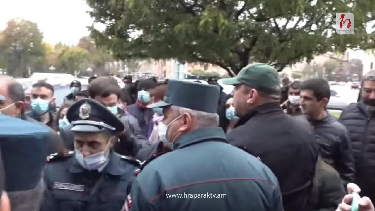 Բողոքի ակցիա կառավարության դիմաց. ուղիղ