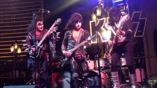 &quot;Kissed Alive&quot; at Palazzo Casino in Las Vegas