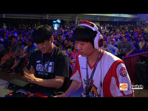 Tekken 7 - Fursan LowHigh vs hitonCH_GoAttack - Combo Breaker 2018 - Top 8