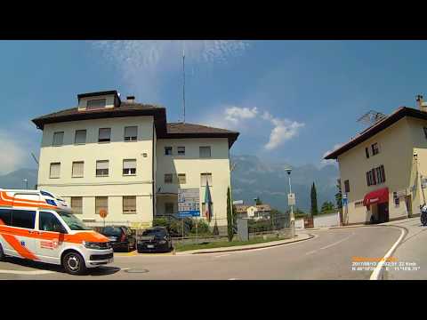 I: Neumarkt. Egna. Trentino-Südtirol. Fahrt durch den Ort. Juni 2017