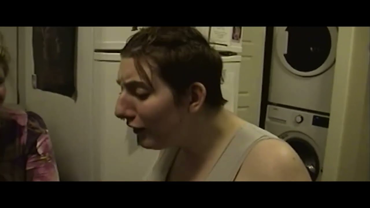 Miniature de la vidéo "farewell party" clip du film Castration Movie Anthology i. Traps