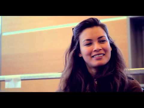 #calzedoniashow: Models arriving in Rimini!