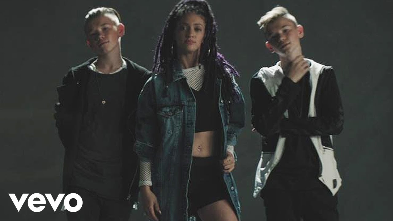 Marcus & Martinus ft. Samantha J — Light It Up