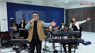 Download lagu RENUNGAN MALAM - DIHADAPAN TAHTA KUDUS | PS. THOMAS CANDRA mp3 Download lagu RENUNGAN MALAM - DIHADAPAN TAHTA KUDUS | PS. THOMAS CANDRA mp3