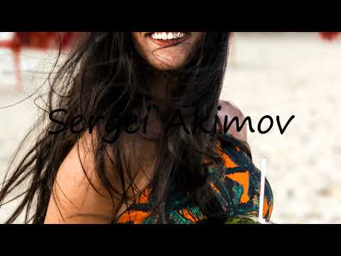 How to pronounce Sergei Akimov in English?