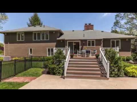 9 N Hill Dr, North Reading MA -  Laurie Cappuccio -  Tel 978 766 7163