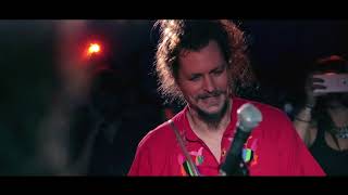 De Cerca En El Berlin  El Conjunto