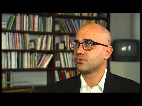 Muslim playwright on Islam identity and America