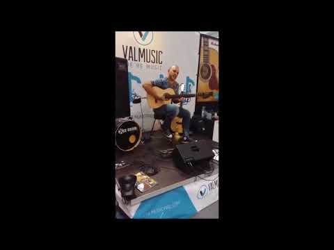 Andrea Dessì plays Paco de Lucia Rio Ancho - Salvador Cortez Guitar