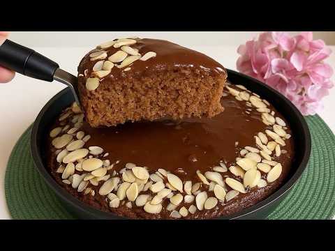 Moist chocolate cake straight from the pan in just 15 minutes!