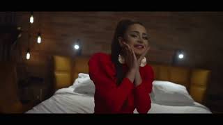 Download lagu Patricia 😢 Vreau sa te uit   😢 Manele Noi 2022 mp3