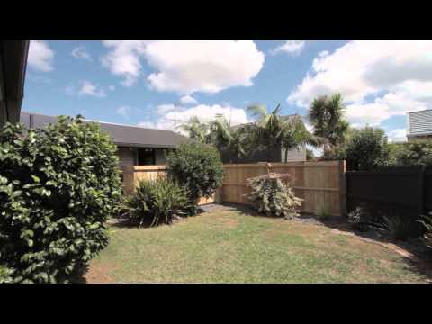 SOLD - 2/27 Heretaunga Avenue, Onehunga - Doug Lum and Ross Girven