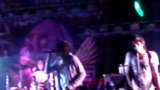 I&#39;m The Type Of Person To Take It Personal- Breathe Carolina