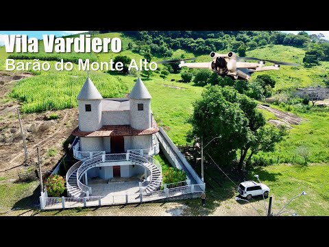 Imagens aéreas da Vila Vardiero, Barão do Monte Alto ( MG), com drone DJI Mini 3. 