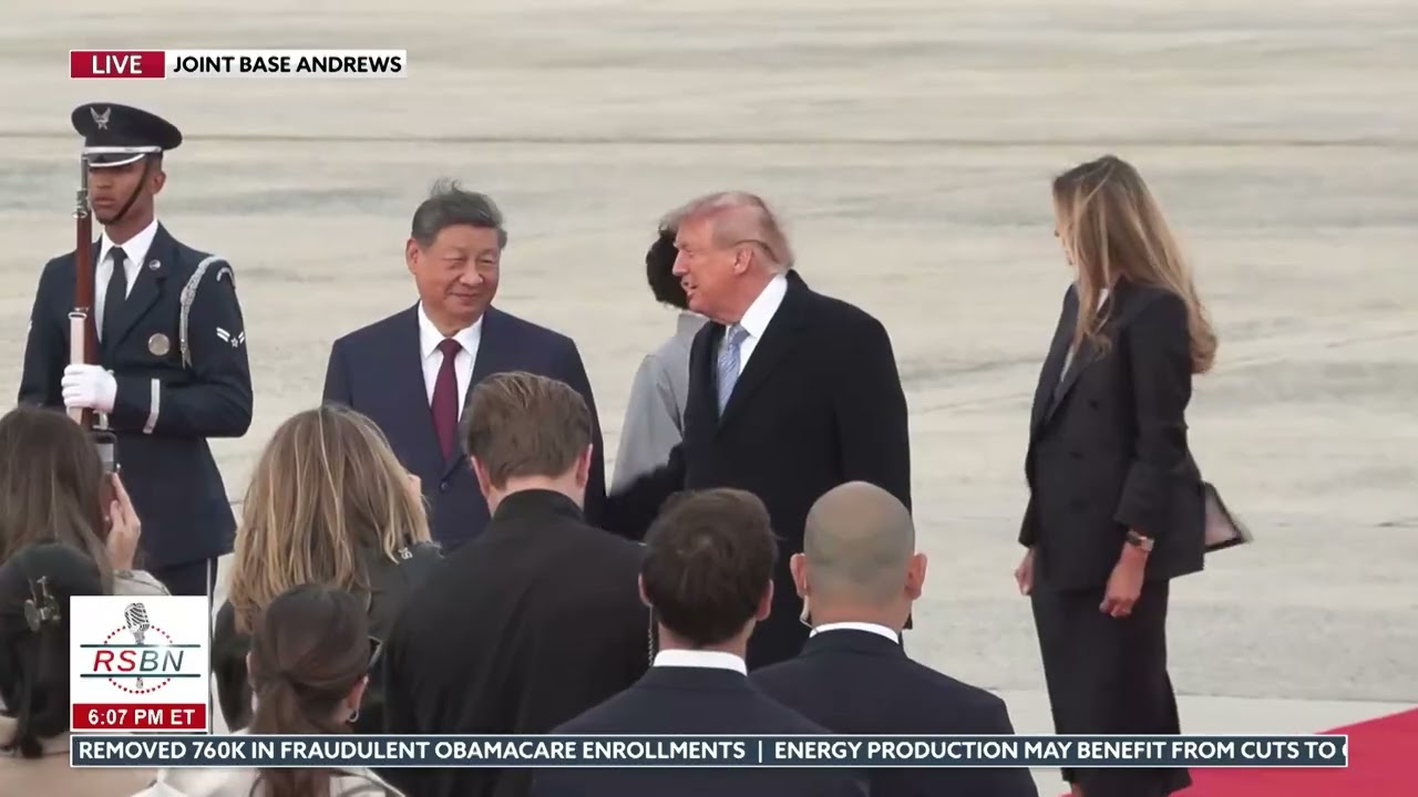 The Presidents Honor Both Countries with Playing of Each National Anthem - 09/23/26
