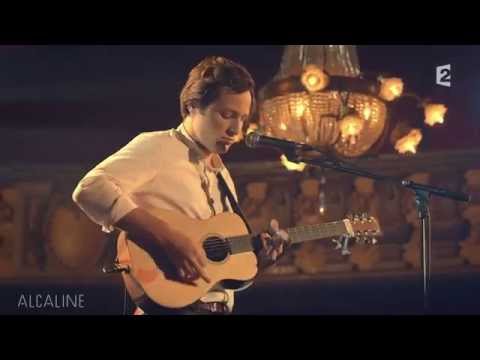 Alcaline, le Mag : Vianney - Lean On (Major Lazer) en live