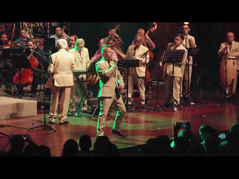 ASI  EMPEZARON PAPA Y MAMA