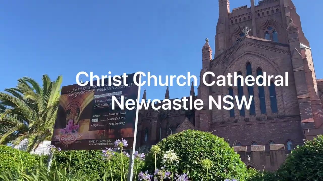 Experience a virtual stroll at Christ Church Cathedral.