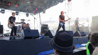 Jebediah - Jerks of Attention - St Kilda Festival 2011