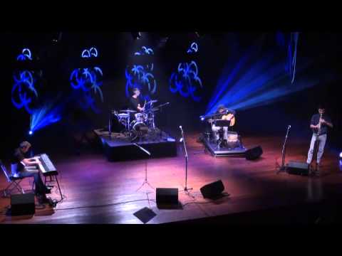 Vitorino - a morte saiu à rua