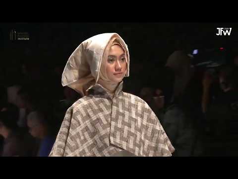 ISLAMIC FASHION INSTITUTE presents Haflatu at Takhorruj Batch 6 - LALA HANAFI