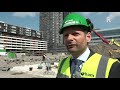 Deze Oostenrijkse projectdirecteur moet zorgen dat de Zalmhaventoren op tijd af is
