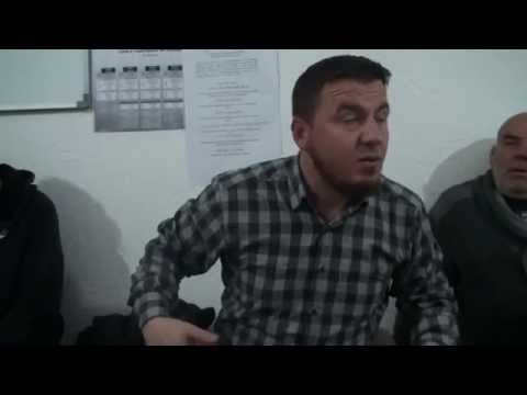 Muslimani pa Namaz - Hoxhë Rafet Zaimi