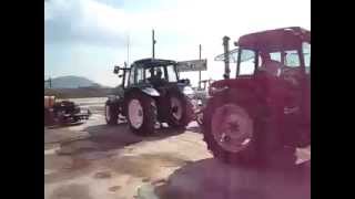 preview picture of video 'Case MX 100 vs. New Holland TS 115'