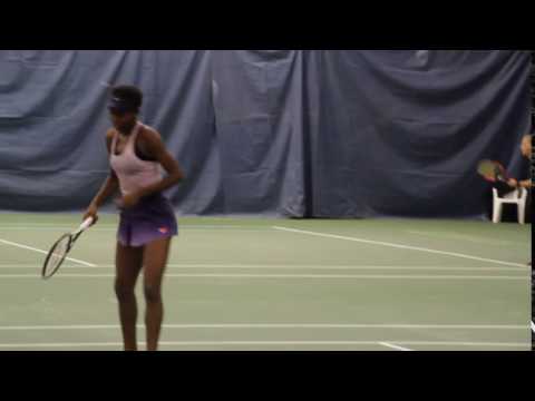 Françoise Abanda at the net