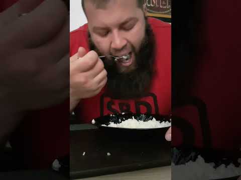 2kg Riže. Vagano poslije kuhanja. Nije bilo nimalo lahko. 😊